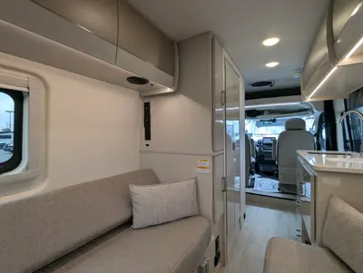 2027 Thor Motor Coach Tellaro 20U photo 28