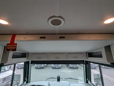 2026 Holiday Rambler Invicta 32RW photo 11