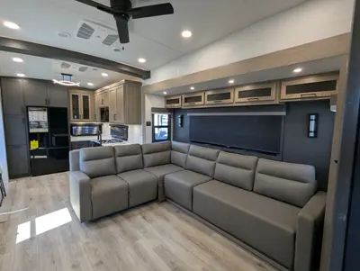 2026 Forest River Rockwood Signature 404SRK photo 21