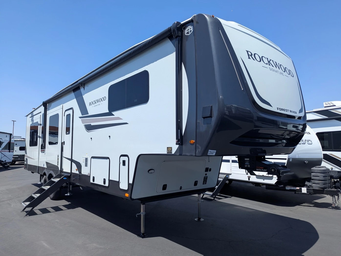 2026 Forest River Rockwood Signature 404SRK exterior