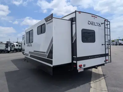 2026 Alliance RV Delta 321BH photo 5