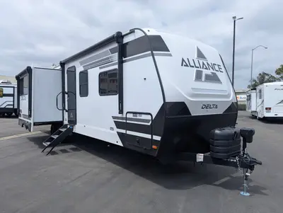 New 2026 Alliance RV Delta 321BH