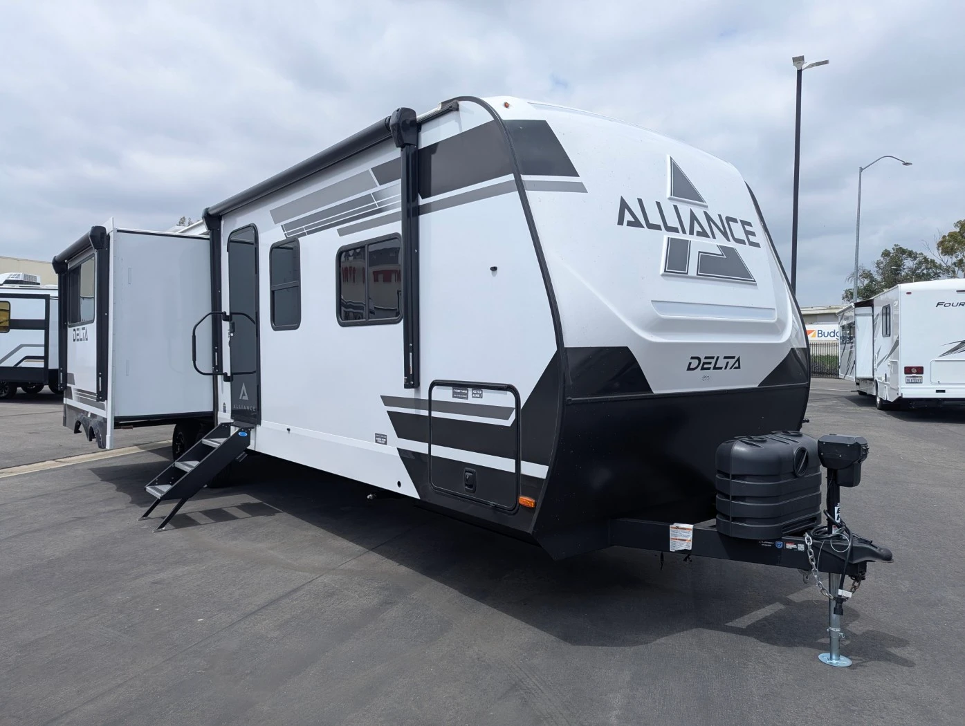 2026 Alliance RV Delta 321BH exterior