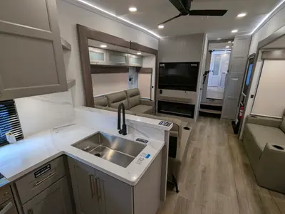 2026 Alliance RV Paradigm 382RK photo 39