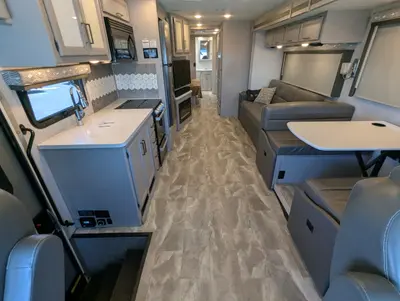 2022 Thor Motor Coach Windsport photo 15