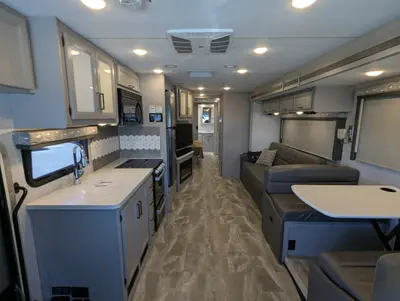 2022 Thor Motor Coach Windsport photo 14
