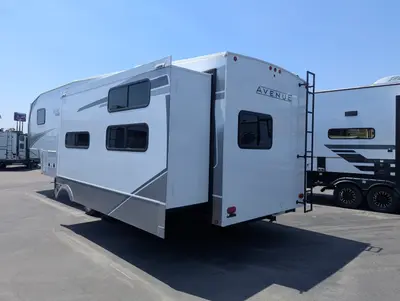 2026 Alliance RV Avenue 30BH photo 5