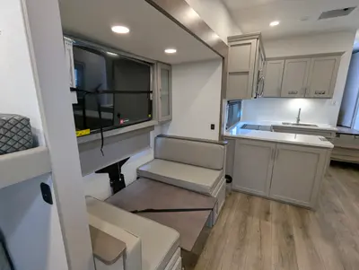 2026 Alliance RV Avenue 30BH photo 32