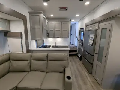 2026 Alliance RV Paradigm 395DS photo 39