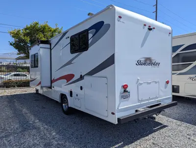 2019 Forest River Sunseeker 2650 photo 4