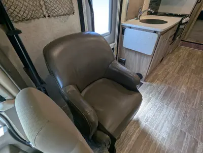 2019 Forest River Sunseeker 2650 photo 12