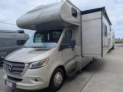 2024 Winnebago Vita 24P photo 4