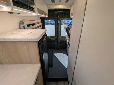 2027 Thor Motor Coach Talavera 1920 photo 24