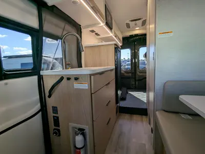 2027 Thor Motor Coach Talavera 1920 photo 20