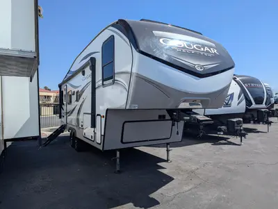 Used 2021 Keystone Cougar Half-Ton 24RDS