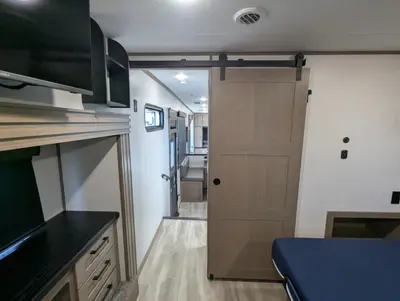 2024 KZ RV Durango Gold G360REQ photo 15