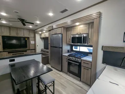 2024 KZ RV Durango Gold G360REQ photo 20