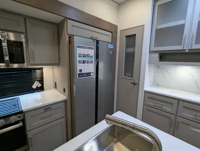 2026 Alliance RV Avenue 32RLS photo 27