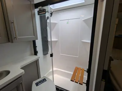 2026 Alliance RV Paradigm 395DS photo 17