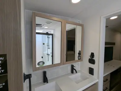2026 Forest River Rockwood Signature 401SFB photo 18