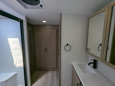 2026 Forest River Rockwood Signature 401SFB photo 13