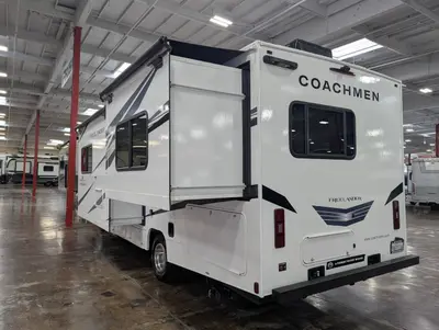 2026 Coachmen Freelander 26DS photo 7
