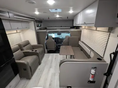 2026 Coachmen Freelander 26DS photo 27