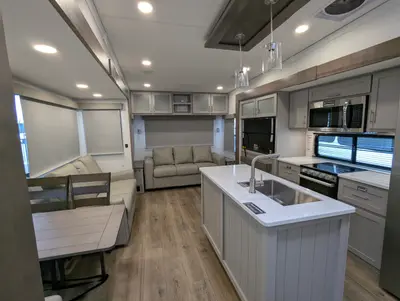 2026 Alliance RV Avenue 32RLS photo 17