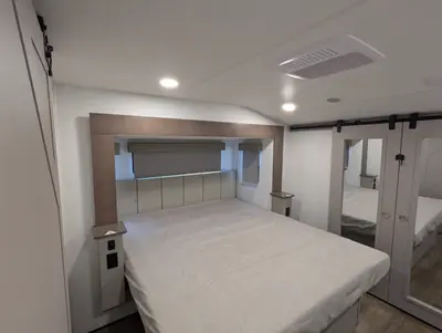 2026 Alliance RV Avenue 32RLS photo 9
