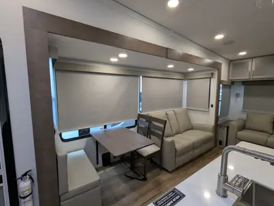 2026 Alliance RV Avenue 32RLS photo 20
