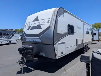 2026 Alliance RV Avenue 298RL photo 5