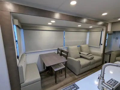 2026 Alliance RV Avenue 298RL photo 25