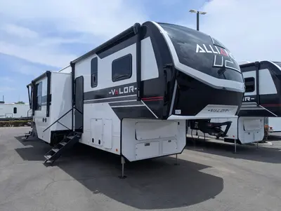 New 2026 Alliance RV Valor 44V14