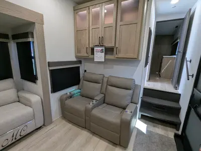 2026 Forest River Rockwood Signature R371RK photo 30