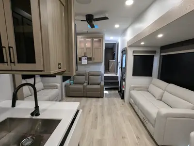 2026 Forest River Rockwood Signature R371RK photo 35