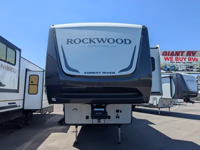 2026 Forest River Rockwood Signature R371RK photo 7