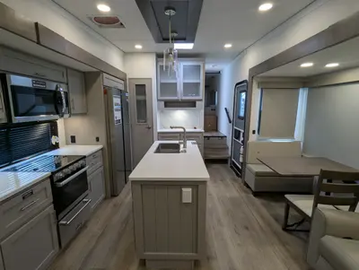 2026 Alliance RV Avenue 32RLS photo 23