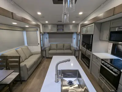 2026 Alliance RV Avenue 32RLS photo 18