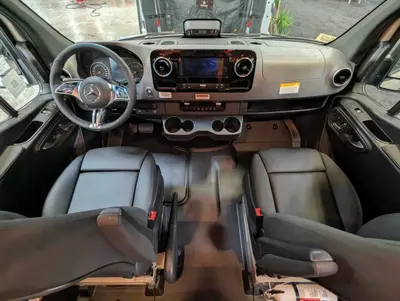 2026 Storyteller Overland Crew Mode XL photo 11