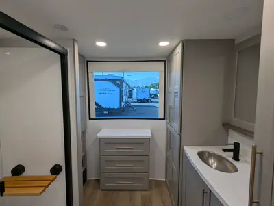 2026 Alliance RV Benchmark 44LFT photo 32