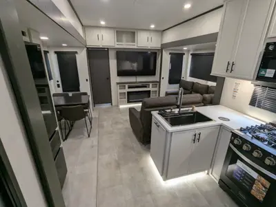 2026 Prime Time Crusader 2SUITE photo 19