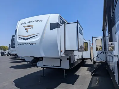 2026 Prime Time Crusader 2SUITE photo 3