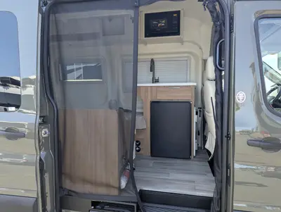 2027 Thor Motor Coach Talavera photo 13