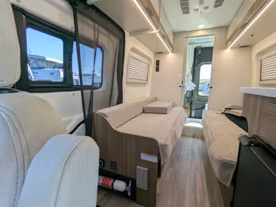 2027 Thor Motor Coach Talavera photo 26