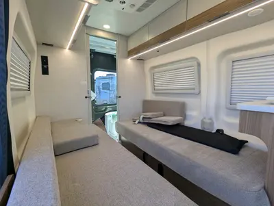 2027 Thor Motor Coach Talavera photo 20