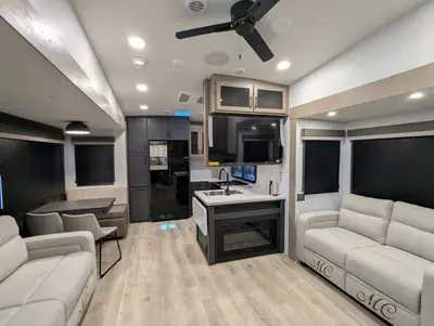 2026 Forest River Rockwood Signature R371RK photo 26