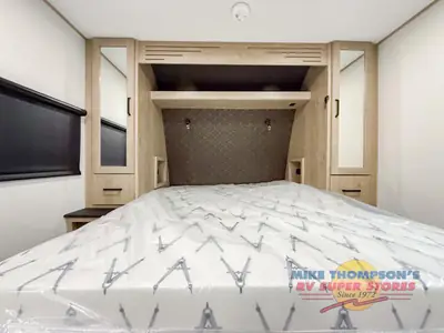 2026 Grand Design Imagine XLS photo 9