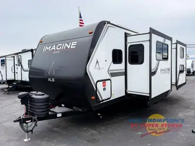 2026 Grand Design Imagine XLS photo 3