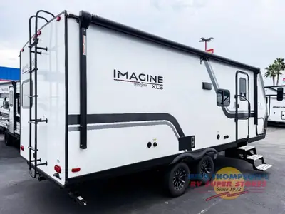 2026 Grand Design Imagine XLS photo 6