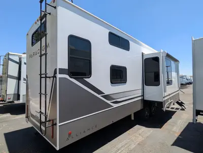 2026 Alliance RV Paradigm 395DS photo 6